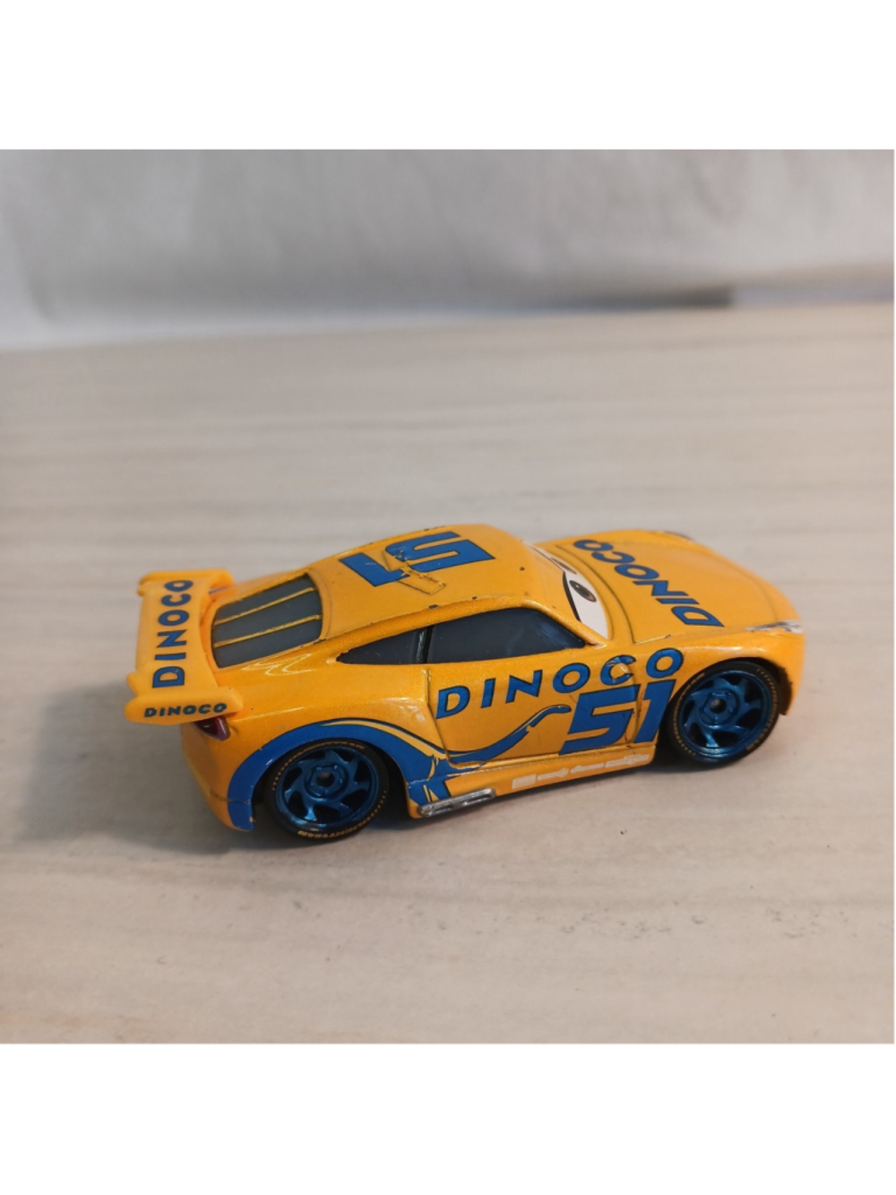 Disney Pixar Movie Cars 3 Diecast Dinoco 51 Cruz Ramirez DXV71 - Picture 6 of 6